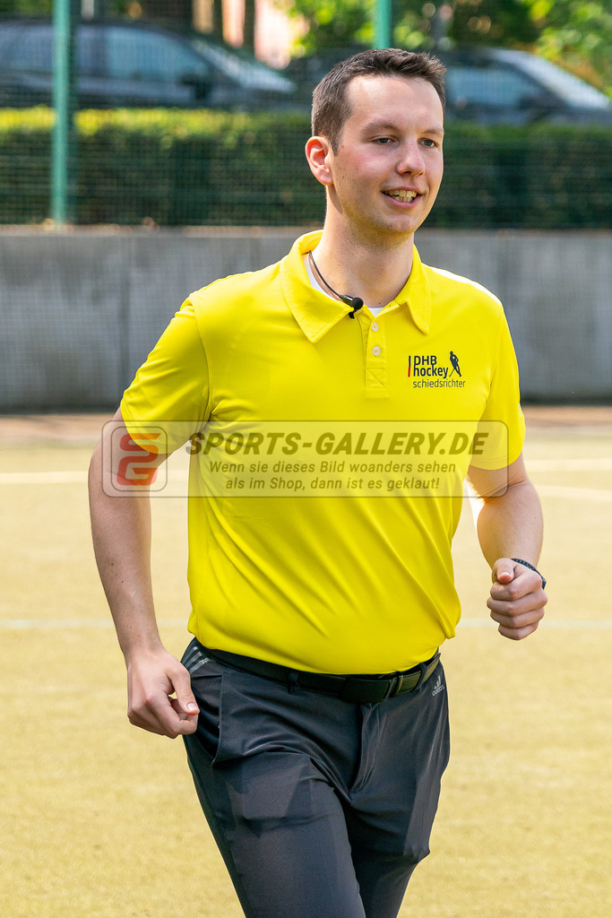 HK_20240511_903833 | 1.Bundesliga Damen Düsseldorfer HC - Harvestehuder THC am 11.5.2024 Düsseldorfer HC, Düsseldorf , Picht ( SR )