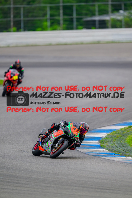 MaZZes_FotoMatrix_240521_6007705_1754 | ROT