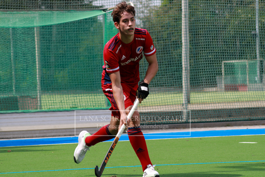 Hugo von Montgelas BUNDESLIGA HERREN VF3 MHC-CHTC 21.05.2023 | lanaschraderfotografie - Realisiert mit Pictrs.com