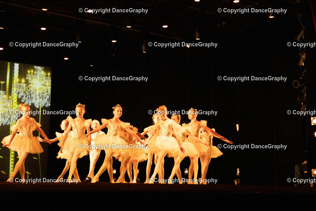 GPHY4556 | DanceGraphy - Realisiert mit Pictrs.com