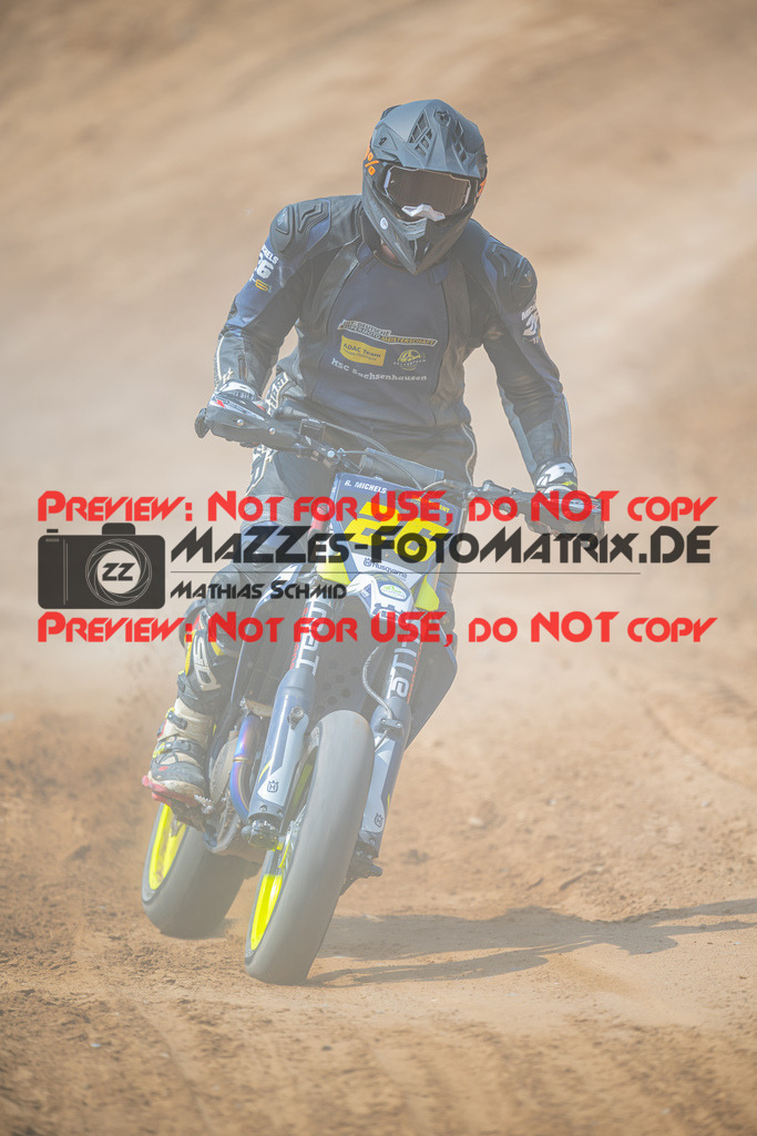 MaZZes-Fotomatrix-20260816-614726 | S2