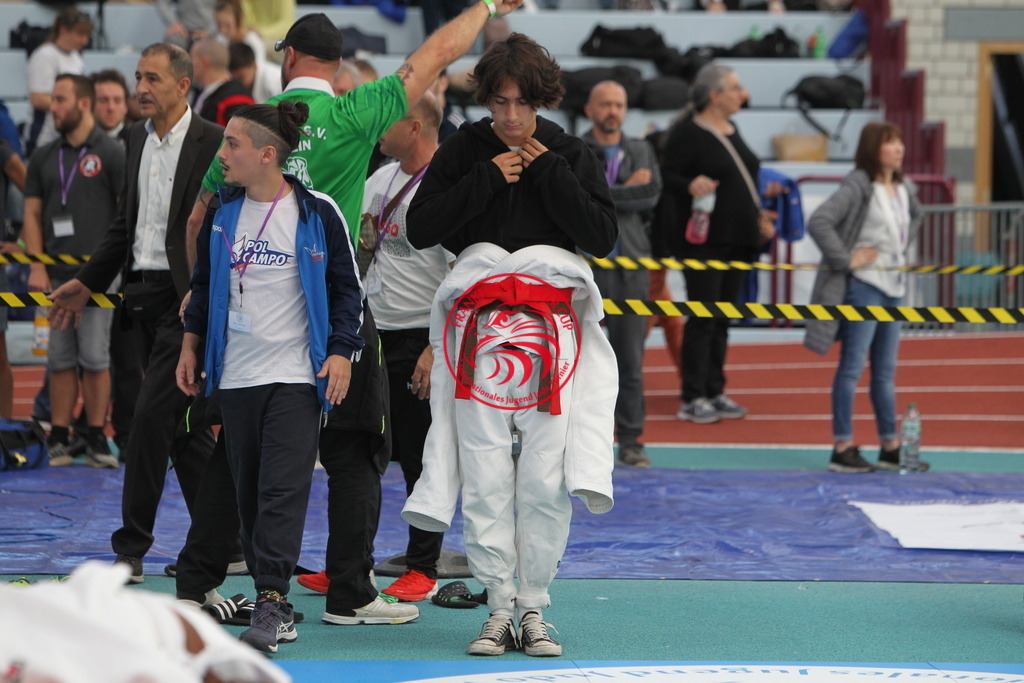 JT6F9725 | Fotos vom Adler Cup - Pictures from Adler Cup

Hier findet Ihr alle Eindrücke und großen Momente der Adler Cup Wochenenden. Here you will find all impressions and great moments of the Adler Cup weekends. - Realisiert mit Pictrs.com