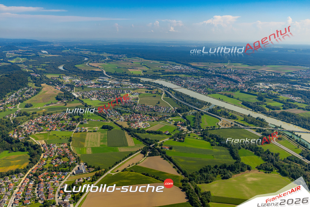 Das Luftbild zeigt : Steinhöring Winhöring - Die Luftaufnahme wurde 2024 vom UL-Flugzeug aus erstellt ( keine Drohne ) - Hochauflösende Luftaufnahme - Für grossformatige Ausdrucke geeignet. Die Geschenkidee !Mit Lizenz und Bildrechte bestellbar