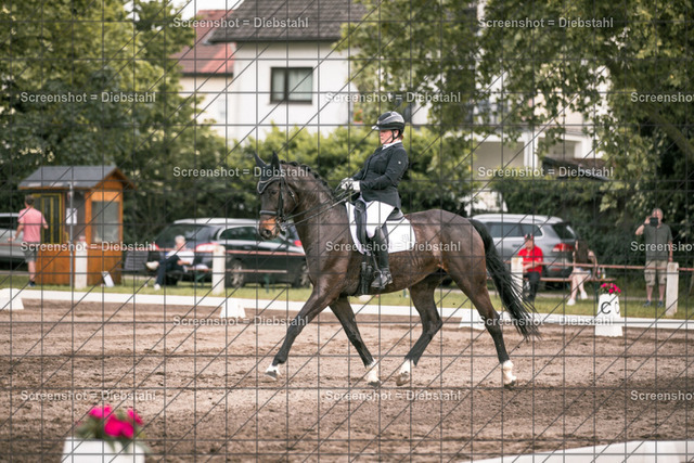 _W6A5003 | ronjaprokoschfotografie - Realisiert mit Pictrs.com