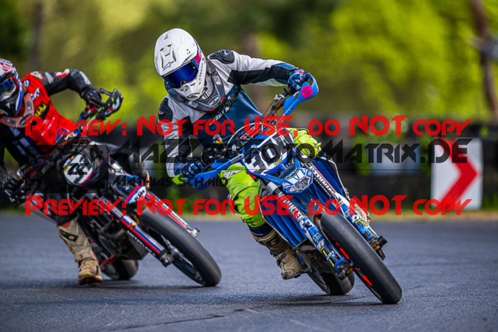 MaZZes_FotoMatrix_220528_1443 | Fotograf Mathias Schmid
Sportfotograf,
Eventfotograf,
Hochzeitsfotograf,
Portraitfotograf