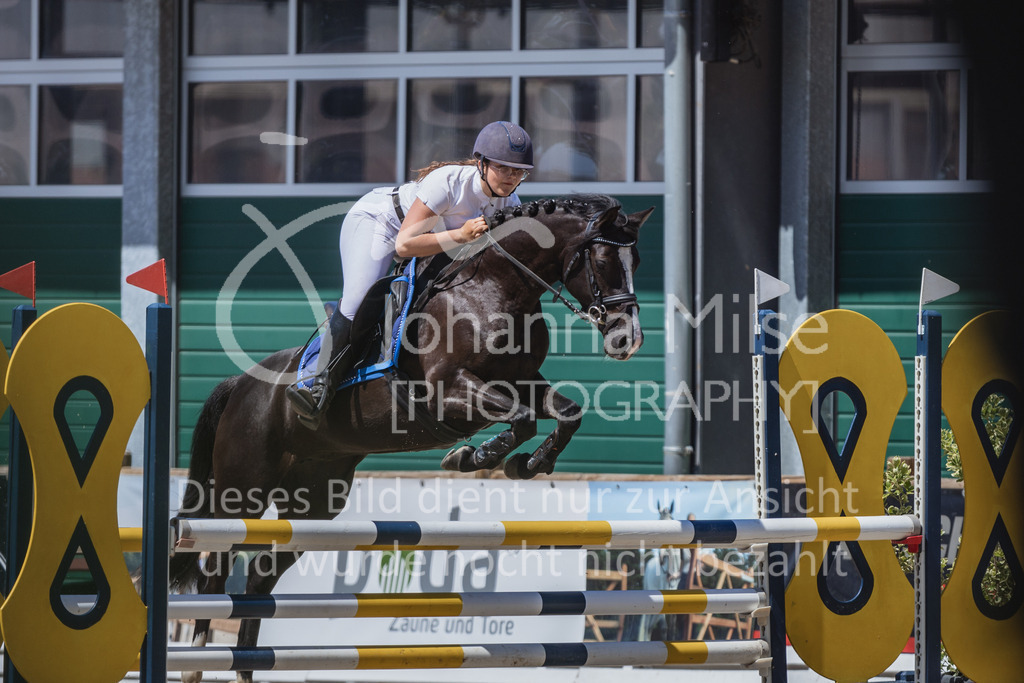 230610_Mühlen_Quali5j-904 | Deine schönsten Turniermomente als professionelle Fotos! Entdecke hochwertige Pferdesport-Fotografie im Online-Shop. Jetzt Fotos finden & bestellen!