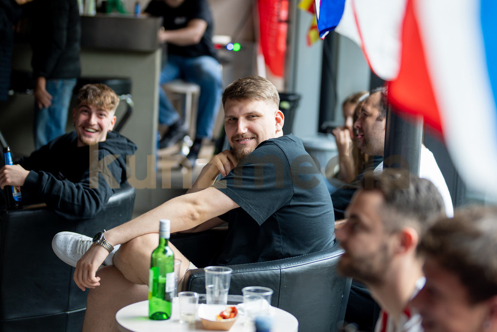 037_Public Viewing Reinach Viertelfinal Schweiz-England EM 2024_kunzmedia.ch | OnlineShop für Bilder kunzmedia.ch