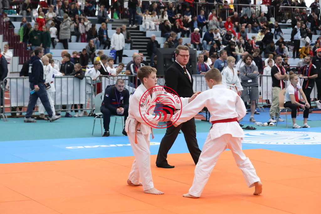 1J7A2555 | Fotos vom Adler Cup - Pictures from Adler Cup

Hier findet Ihr alle Eindrücke und großen Momente der Adler Cup Wochenenden. Here you will find all impressions and great moments of the Adler Cup weekends. - Realisiert mit Pictrs.com