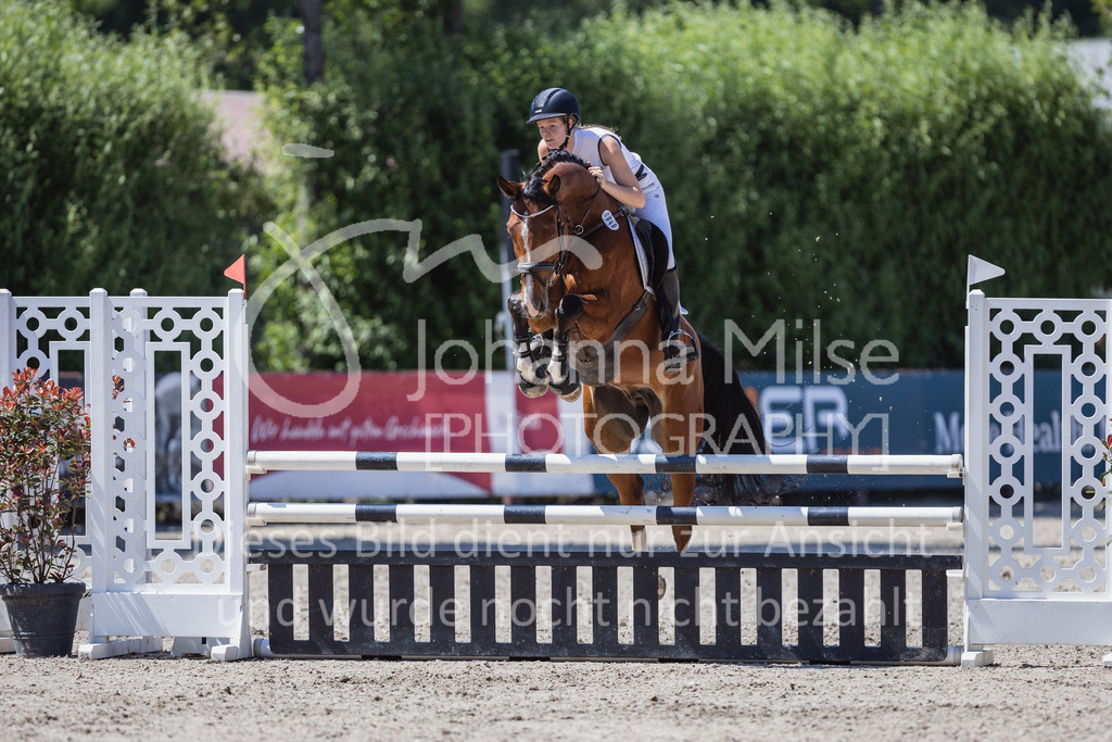 230610_Mühlen_Stil-L-141 | Deine schönsten Turniermomente als professionelle Fotos! Entdecke hochwertige Pferdesport-Fotografie im Online-Shop. Jetzt Fotos finden & bestellen!