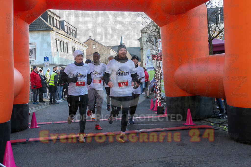 241201_1235_EX1_2807 | Sportfotografie im Rhein-Sieg Kreis, Köln, Bonn, NRW, Rheinland Pfalz, Hessen, etc. Unser Tätigkeitsfeld umfasst den Laufsport vom Volkslauf über den Marathon, Duathlon, Triathon bis zum Ultralauf wie Kölnpfad Ultra oder Schindertrail.