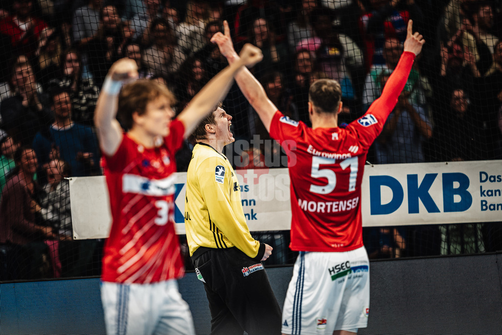 Handball | Männer | Saison 2024/2025 | DAIKIN Handball-Bundesliga | 10. Spieltag || Handball Sport Verein Hamburg vs. Füchse Berlin | 18.11.2024 | Robin Haug (#16, Handball Sport Verein Hamburg) jubelt nach einem gehaltenen Ball