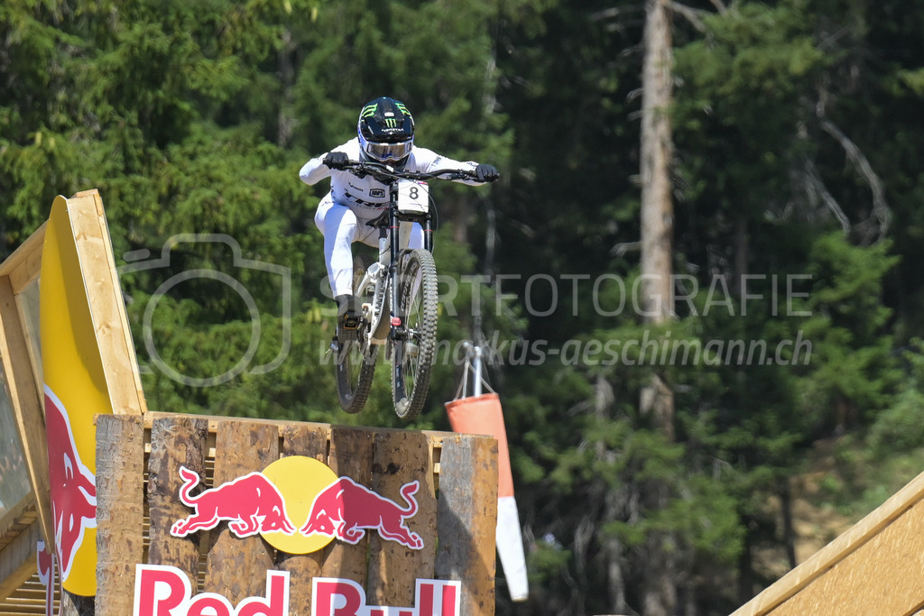UCI Mountain Bike World Cup Lenzerheide 2022 - Downhill - 9. July 2022 | UCI Mountain Bike World Cup Lenzerheide 2022 - Downhill
Bike Kingdom, Lenzerheide
#8 VERGIER Loris (FRA)
Bild: Sportfotografie Markus Aeschimann | www.markus-aeschimann.ch - Realisiert mit Pictrs.com