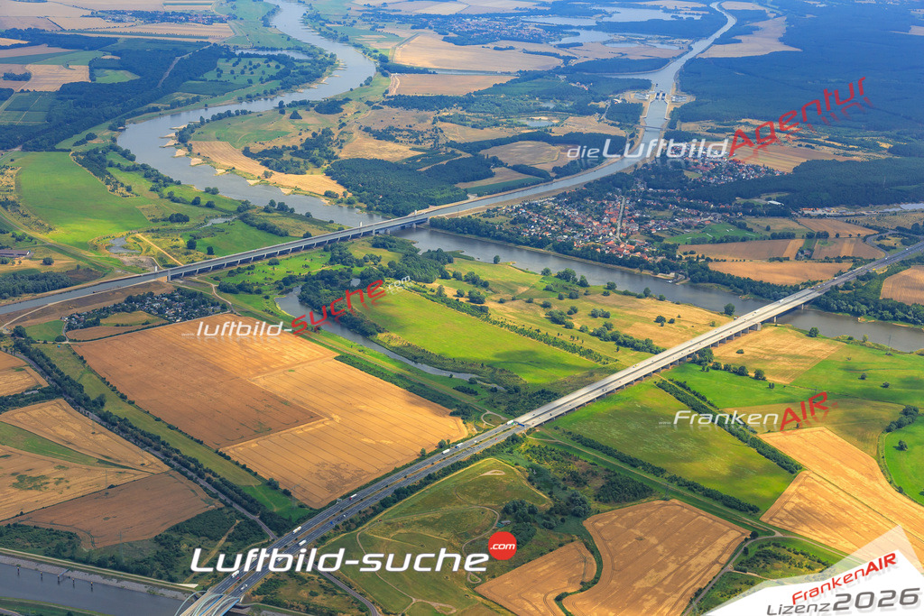 Die Luftaufnahme Gewerbegebiet-nord - Magdeburg wurde vom UL-Flugzeug (keine Drohne) aus fotografiert.Hohe Druck- Auflösung-die Geschenkidee!