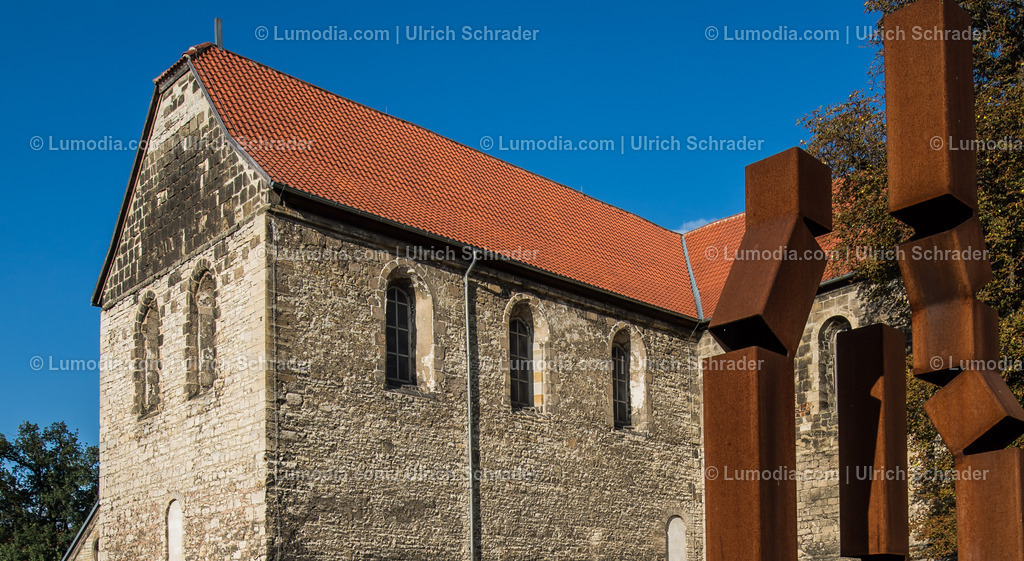 10049-2327 - Burchardikloster _ Halberstadt | max. Bildgröße A2 | 300dpi | 300dpi - Realisiert mit Pictrs.com