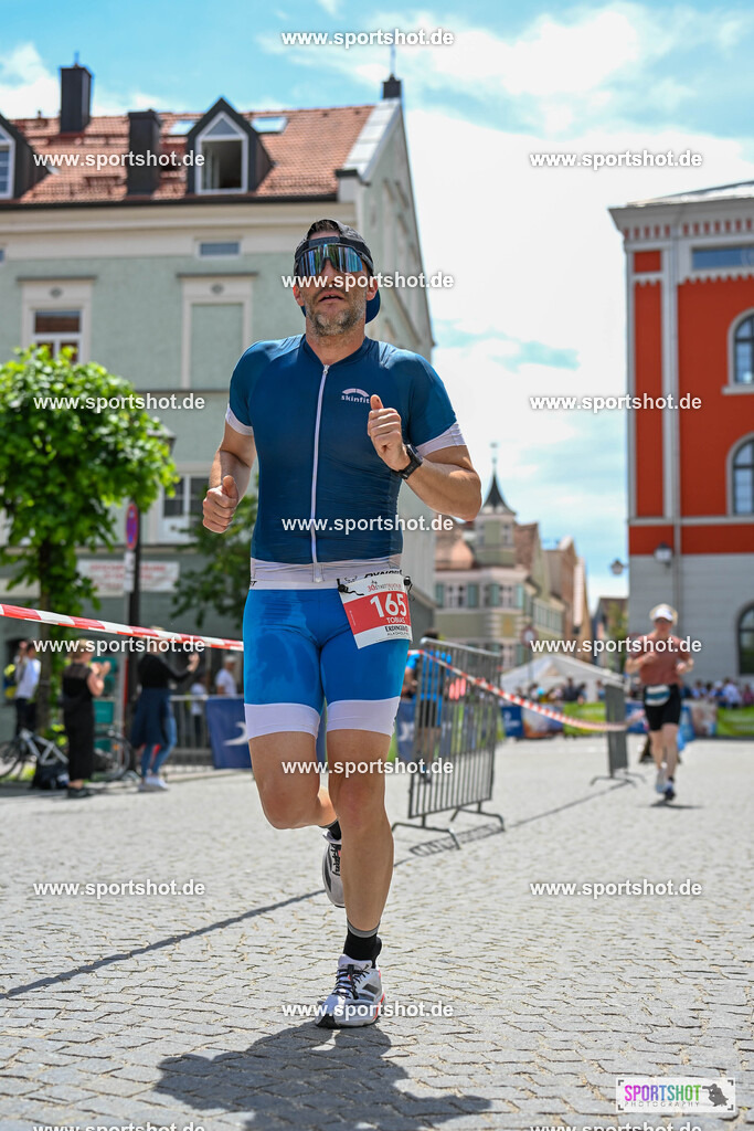 SZI_7063 | Stadttriathlon Erding 2025. #yourpictrs #sportshot_your_pictrs @Sportshotphotography #stadttriathlonerding Copyright: www.sportshot.de