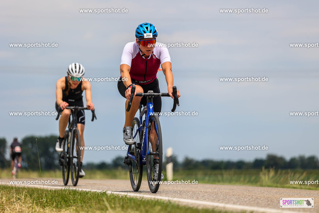 BR8A7373 | Stadttriathlon Erding 2025. #yourpictrs #sportshot_your_pictrs @Sportshotphotography #stadttriathlonerding Copyright: www.sportshot.de