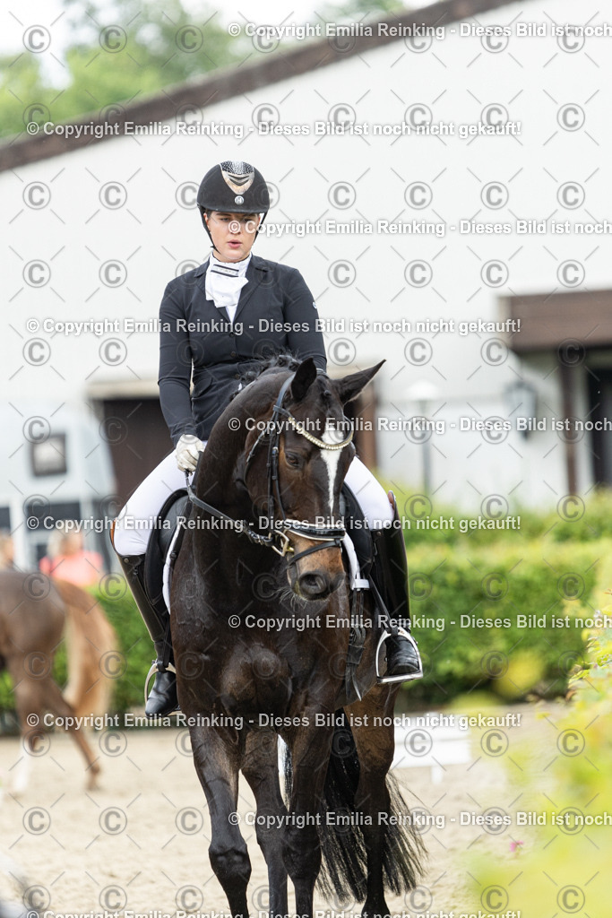 CL5A1137 | Emilia Reinking Fotografie - Realisiert mit Pictrs.com