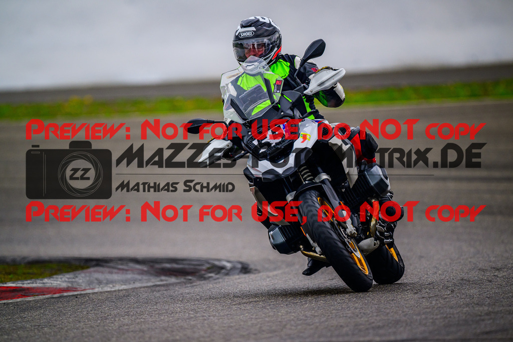 MaZZes_FotoMatrix_240717_6007705_2735 | INST