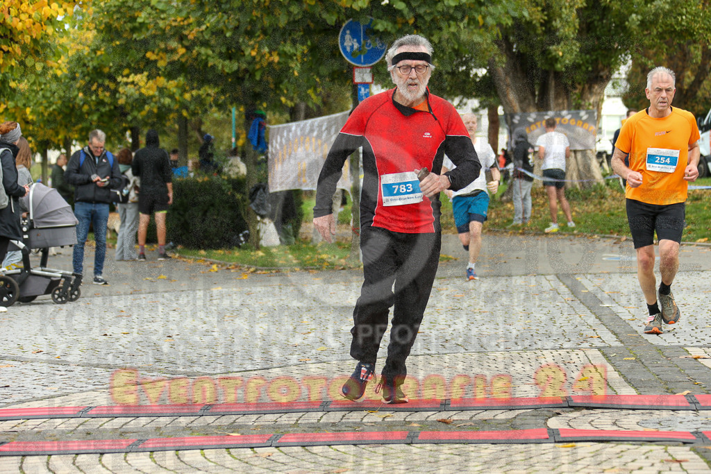 241020_1018_EX1_8683 | Sportfotografie im Rhein-Sieg Kreis, Köln, Bonn, NRW, Rheinland Pfalz, Hessen, etc. Unser Tätigkeitsfeld umfasst den Laufsport vom Volkslauf über den Marathon, Duathlon, Triathon bis zum Ultralauf wie Kölnpfad Ultra oder Schindertrail.