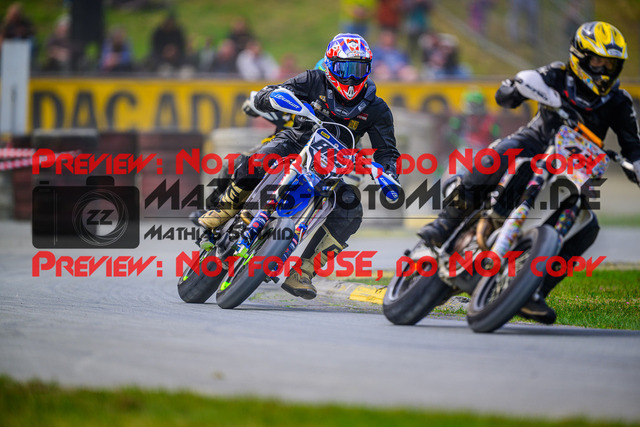 MaZZes_Fotomatrix_20250503_6007705_8534 | UE40