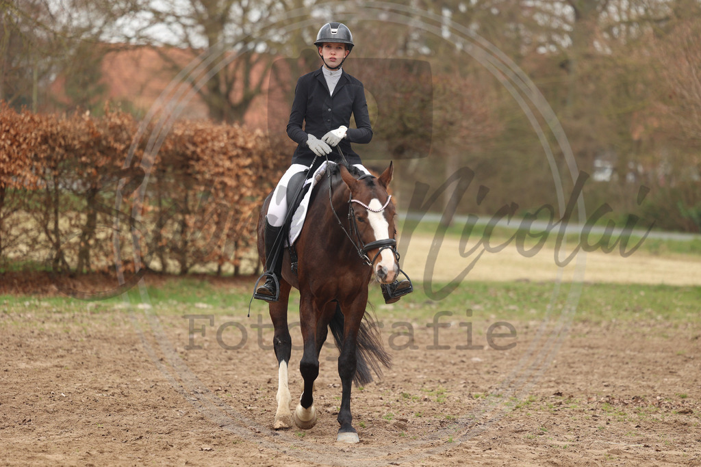 994A9122 | sabrinanicolaifotografie - Realisiert mit Pictrs.com