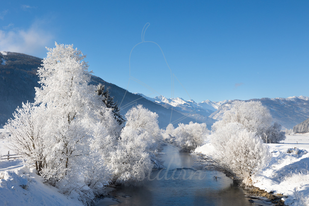 Eiskalte Mur Querformat | Bei Veröffentlichung des Bildes ist eine Namensnennung wie folgt erforderlich: 
Foto: Mostdirn Irmgard Wieser - Realisiert mit Pictrs.com