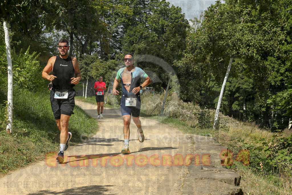 250824_1334_EX1_2852 | Sportfotografie im Rhein-Sieg Kreis, Köln, Bonn, NRW, Rheinland Pfalz, Hessen, etc. Unser Tätigkeitsfeld umfasst den Laufsport vom Volkslauf über den Marathon, Duathlon, Triathon bis zum Ultralauf wie Kölnpfad Ultra oder Schindertrail.