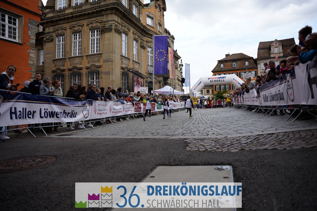 AOK Junior Cup 400m | 3Königslauf 2022 AOK Junior Cup 400m - Realisiert mit Pictrs.com