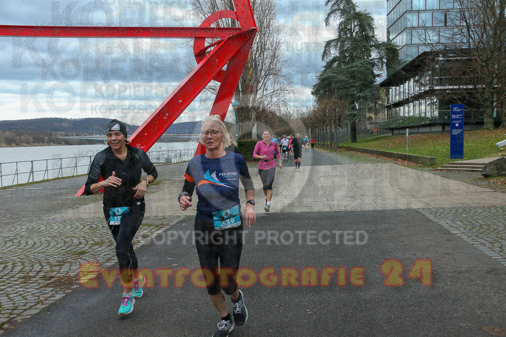 221231_1159_EX1_9908 | Sportfotografie im Rhein-Sieg Kreis, Köln, Bonn, NRW, Rheinland Pfalz, Hessen, etc. Unser Tätigkeitsfeld umfasst den Laufsport vom Volkslauf über den Marathon, Duathlon, Triathon bis zum Ultralauf wie Kölnpfad Ultra oder Schindertrail.
