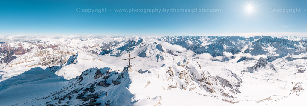 Hintertuxer Gletscher Gefrorene Wand Panorama copyright  Thomas Pfister-3 | PHOTOGRAPHY BY THOMAS PFISTER