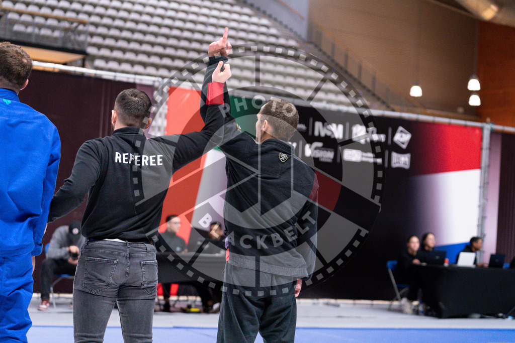 20241013PBB4037 | Athletes compete during the AJP Tour Europe Continental Jiu-Jitsu Amateurs & Masters Championship on October 13, 2024 in Almere near Amsterdam, Netherlands. © Chiara Dazi / photoblackbelt