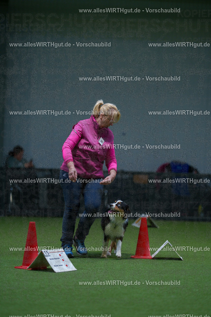 7R505954 | Professionelle Tierfotografie in Mönchengladbach von Daniel Wirth (allesWIRTHgut). Liebevolle & natürliche Bilder von Hunden & Katzen für unvergessliche Erinnerungen.