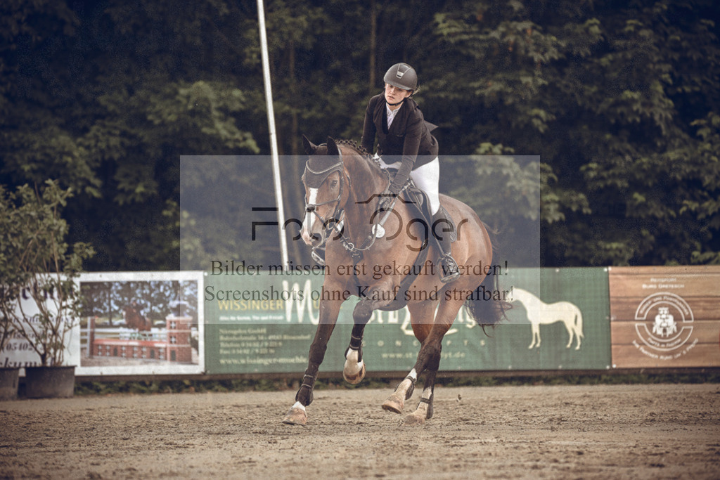 20240531-DOS_5932 | Entdecke hochwertige Reitturnierfotos von Foto Oger. Professionell, emotional und authentisch – jetzt Lieblingsmomente im Shop bestellen.Deutschlandweite Turnierfotografie. - Realized with Pictrs.com