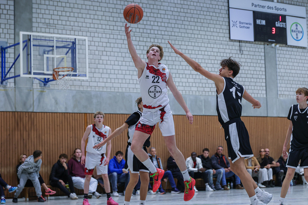 JBBL BAYER GIANTS vs Team BonnKöln RAG-47 | Fotos von Basketballspielen aus dem Raum NRW fotografiert von Gero Mueller-Laschet und Daniel Schaefer - Realisiert mit Pictrs.com