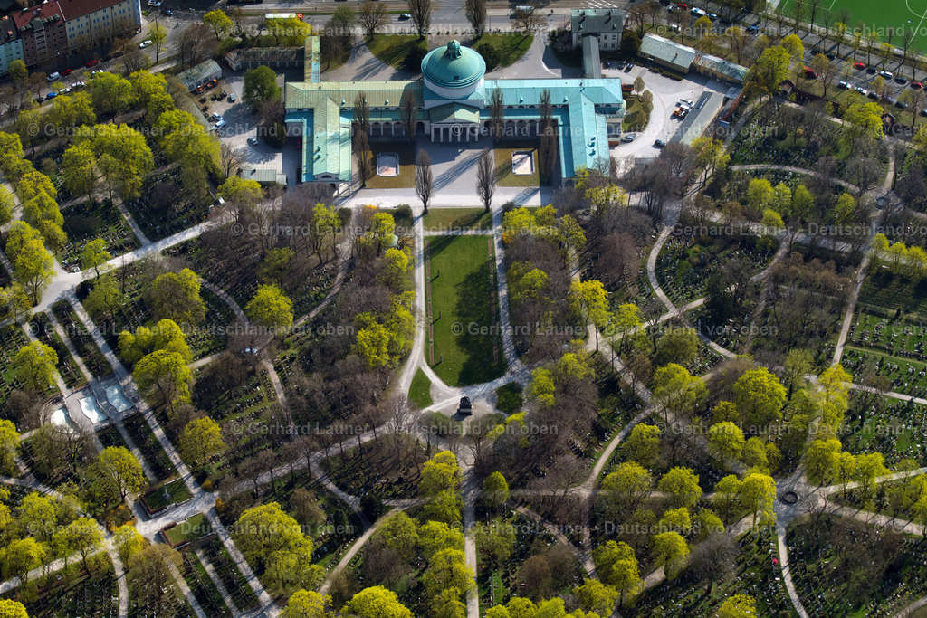 4022567 | Ostfriedhof, München