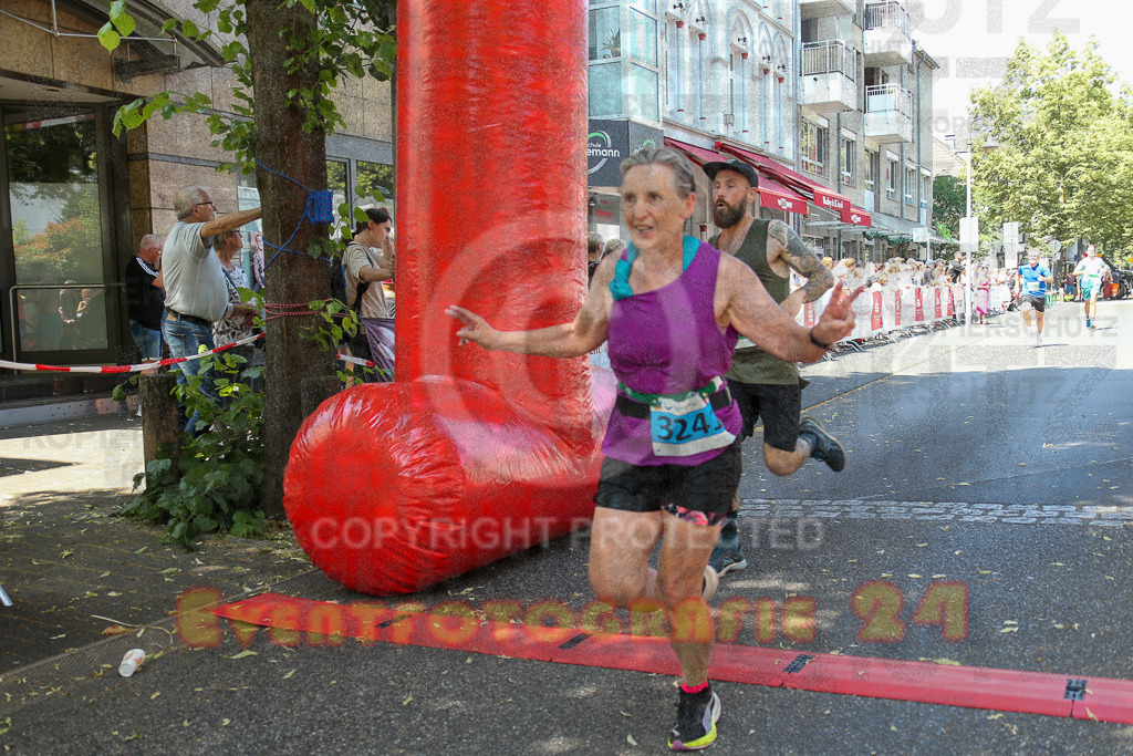 250621_1201_EX1_4612 | Sportfotografie im Rhein-Sieg Kreis, Köln, Bonn, NRW, Rheinland Pfalz, Hessen, etc. Unser Tätigkeitsfeld umfasst den Laufsport vom Volkslauf über den Marathon, Duathlon, Triathon bis zum Ultralauf wie Kölnpfad Ultra oder Schindertrail.