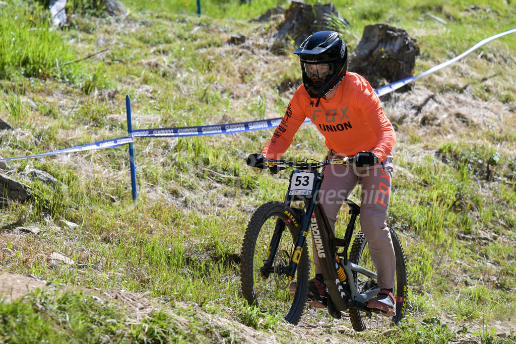 UCI Mountain Bike World Cup Lenzerheide 2022 - Downhill - 9. July 2022 | UCI Mountain Bike World Cup Lenzerheide 2022 - Downhill
Bike Kingdom, Lenzerheide
#53 ZWAR Oliver (SWE)
Bild: Sportfotografie Markus Aeschimann | www.markus-aeschimann.ch - Realisiert mit Pictrs.com