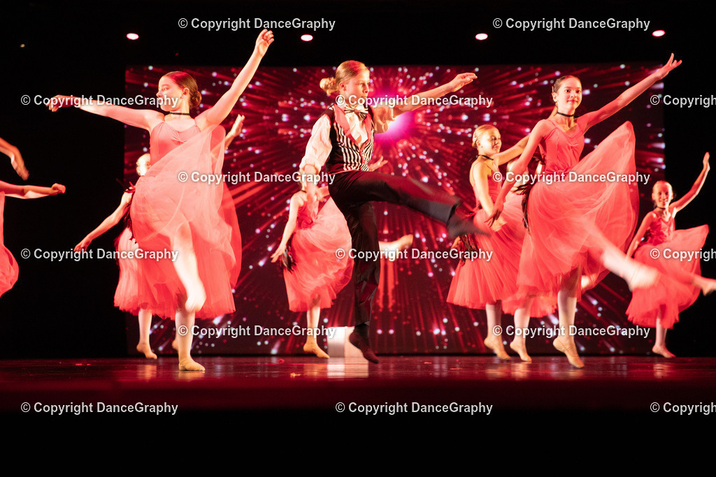 GPHY5184 | DanceGraphy - Realisiert mit Pictrs.com