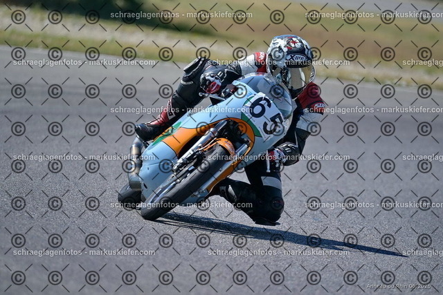 26bc03-1063 | markuskiefer.com - Realisiert mit Pictrs.com
