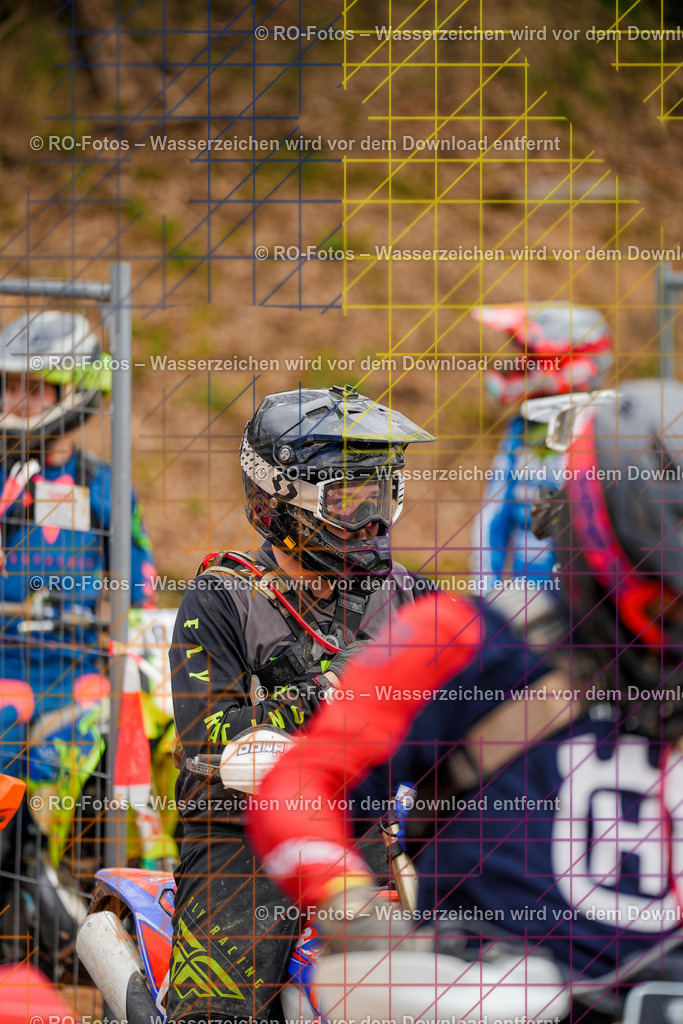 5 Lauf Mernes-123 | Sportfotografie von RO-Fotos: Motorsport, Motocross, Enduro, Laufveranstaltungen und Triathlon. Professionelle Fotos von Sportlern und Events. - Realisiert mit Pictrs.com