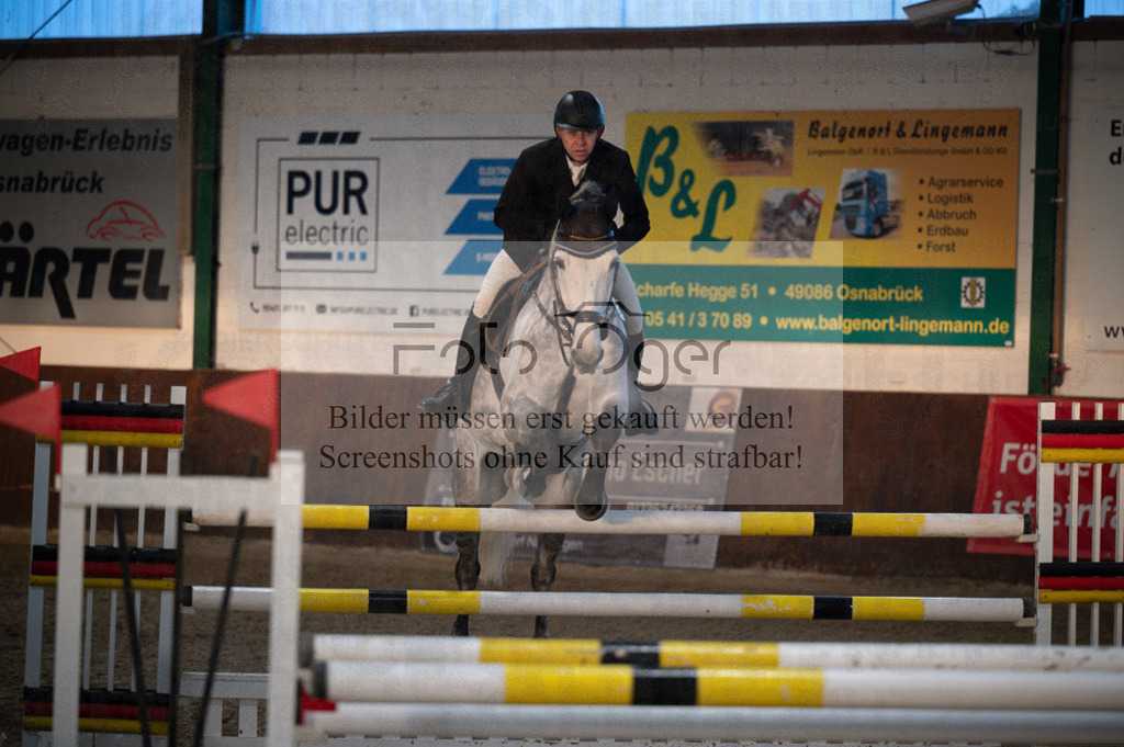 Hallenreittunier Voxtrup 2023 | Entdecke hochwertige Reitturnierfotos von Foto Oger. Professionell, emotional und authentisch – jetzt Lieblingsmomente im Shop bestellen.Deutschlandweite Turnierfotografie. - Realisiert mit Pictrs.com