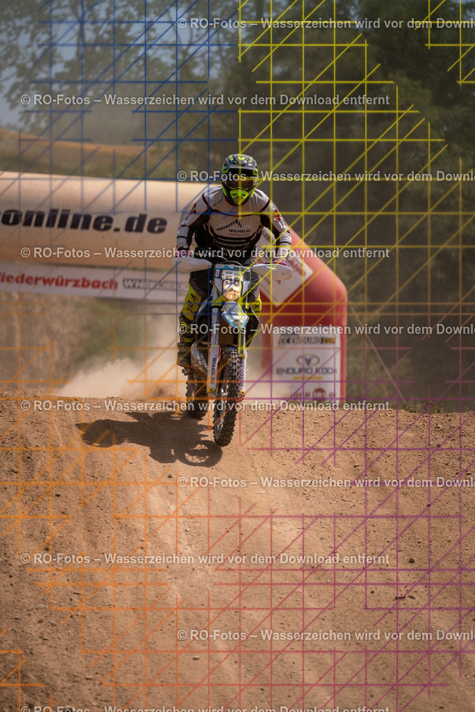 Niederwürzbach 2 Lauf-1535 | Sportfotografie von RO-Fotos: Motorsport, Motocross, Enduro, Laufveranstaltungen und Triathlon. Professionelle Fotos von Sportlern und Events. - Realisiert mit Pictrs.com