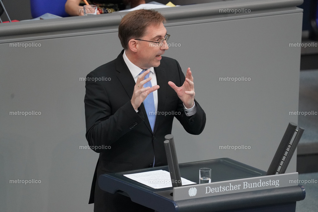 Thorsten Lieb (12) | Metropolico