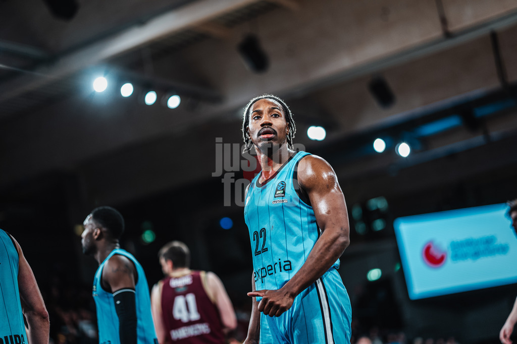 Basketball | Männer | Saison 2024/2025 | BKT EuroCup | Veolia Towers Hamburg vs. 7Bet-Lietkabelis Panevezys | 21.01.2025 | Jonathan Stove (#22, Veolia Towers Hamburg)
