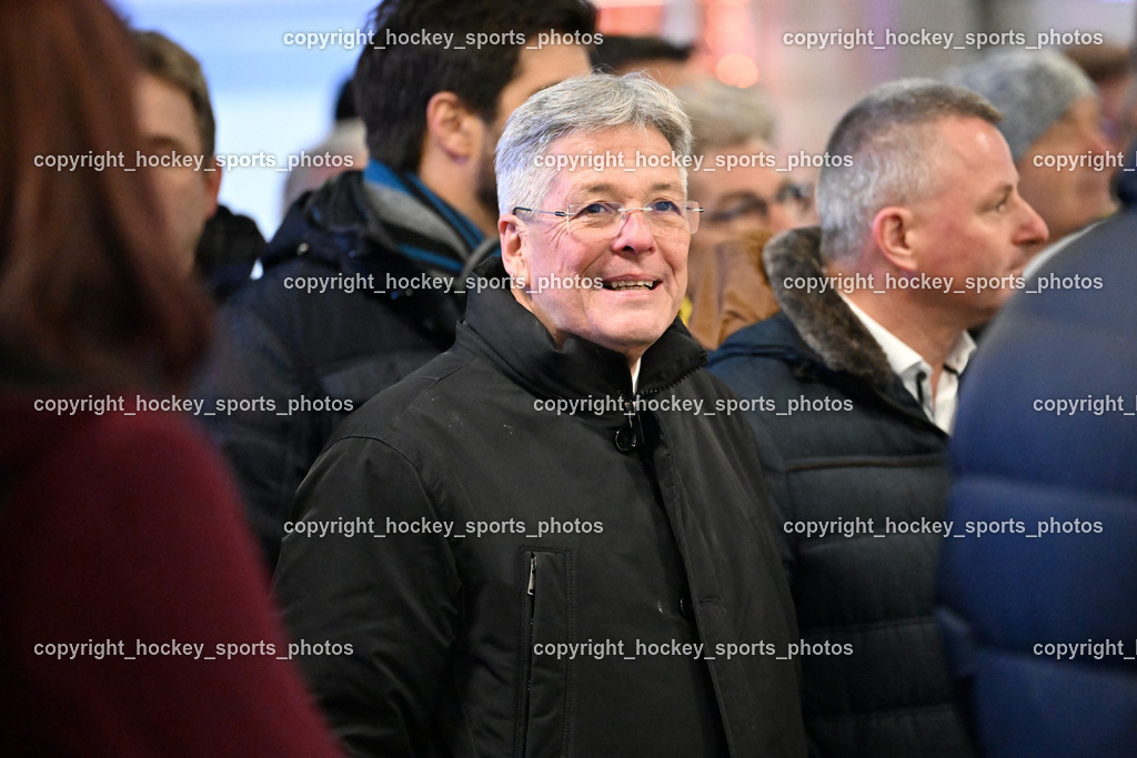 Eishallen Eröffnung Eberstein | Landeshauptmann Kärnten Peter Kaiser, Eishallen Eröffnung Eberstein, Eishallen Eröffnung Eberstein am 07.12.2024 in Eberstein (Halle Eberstein), Austria, (Photo by Bernd Stefan)