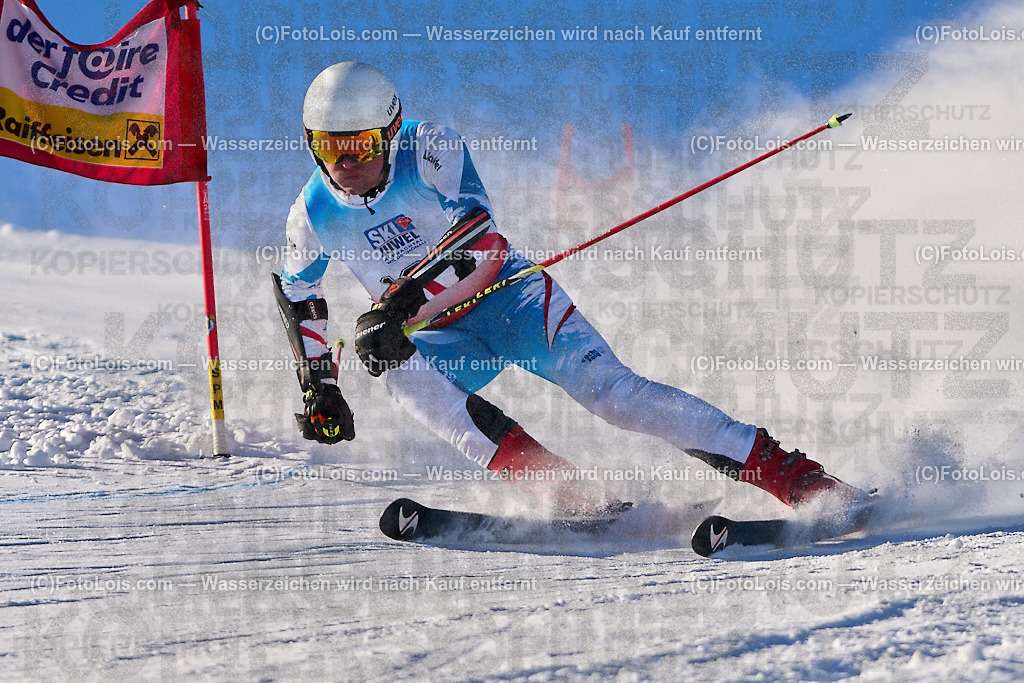 ALP4884_MASTERS-Cup_GS-A Herrn_Rausch Sebastian | (C)FotoLois.com, Alois Spandl. FIS Masters-Cup Wildschönau, Giant Slalom auf der Piste Schatzberg GS, Siegerehrung auf dem Dorfplatz Niederau, Sa 13. Januar 2024.