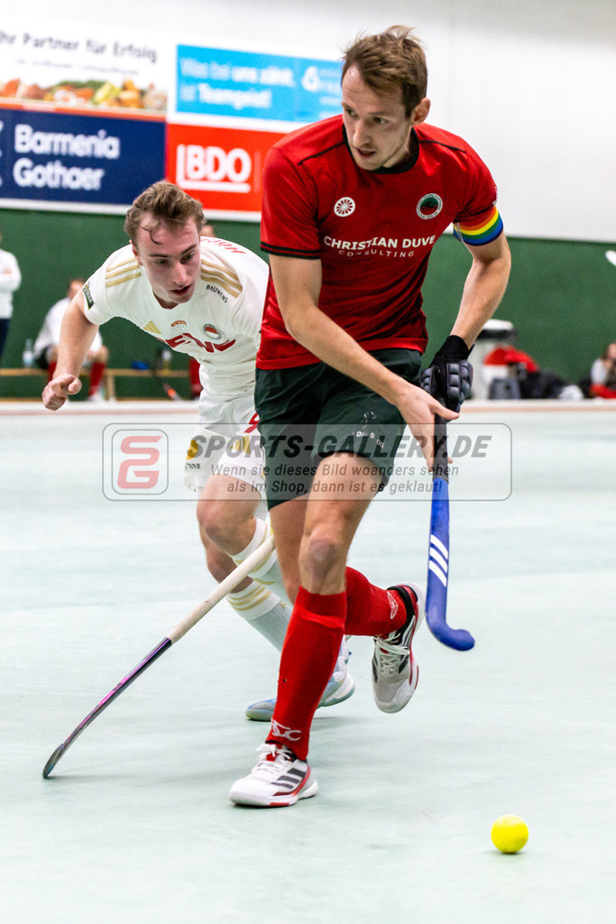 SFE_20250112_0058 | Köln, Deutschland, 12.01.2025:  ßHockey 1. Bundesliga Damen Rot-Weiss Köln - Crefelder HTC im KTHC Stadion Rot-Weiss Köln Tennis and Hockey Club am 12.01.2025 in Köln, Deutschland. (Foto von Stephan Fehrmann)Köln, Germany, 12.01.2025: ßHockey 1. Bundesliga Damen Rot-Weiss Köln - Crefelder HTC in KTHC Stadion Rot-Weiss Köln Tennis and Hockey Club at 12.01.2025 in Köln, Deutschland. (Foto from Stephan Fehrmann)