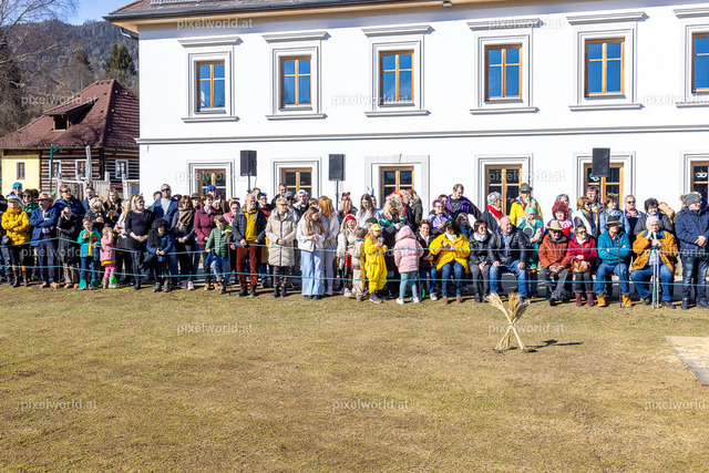 Bärentreiben in Steuerberg | Bildershop von pixelworld.at - Realisiert mit Pictrs.com