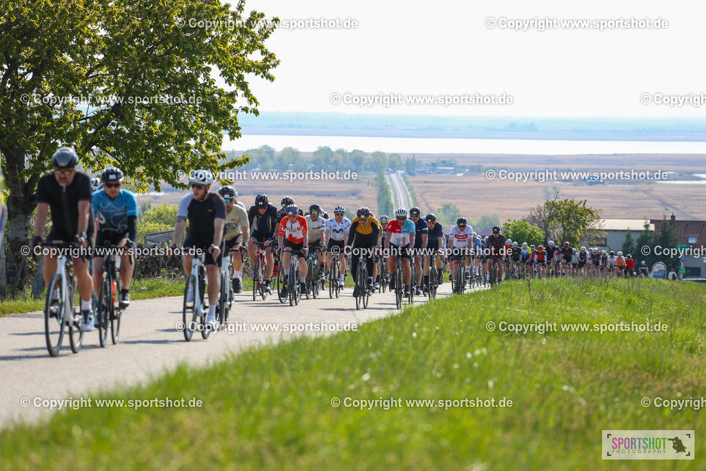 IMG_1842 | @sportshot_your_pictrs #yourpictures#roadtowm2029 #nrm #neusiedlerseeradmarathon #neusiedlersee #neusiedlerseetourismus #burgenland #mörbisch #nrm26 #burgenlandtourismus #voglundco #poweredbyburgenlandtourismus #radsport #rad #marathon #ucigranfondo #visitburgenland #ucigranfondoworldseries
