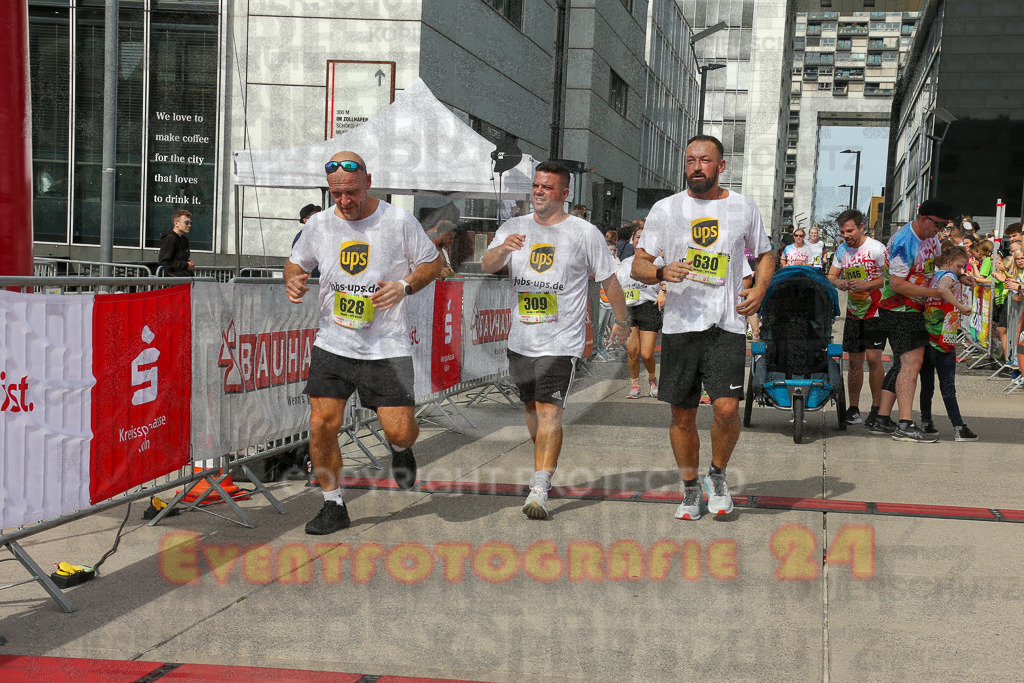 250920_1337_EX1_5852 | Sportfotografie im Rhein-Sieg Kreis, Köln, Bonn, NRW, Rheinland Pfalz, Hessen, etc. Unser Tätigkeitsfeld umfasst den Laufsport vom Volkslauf über den Marathon, Duathlon, Triathon bis zum Ultralauf wie Kölnpfad Ultra oder Schindertrail.